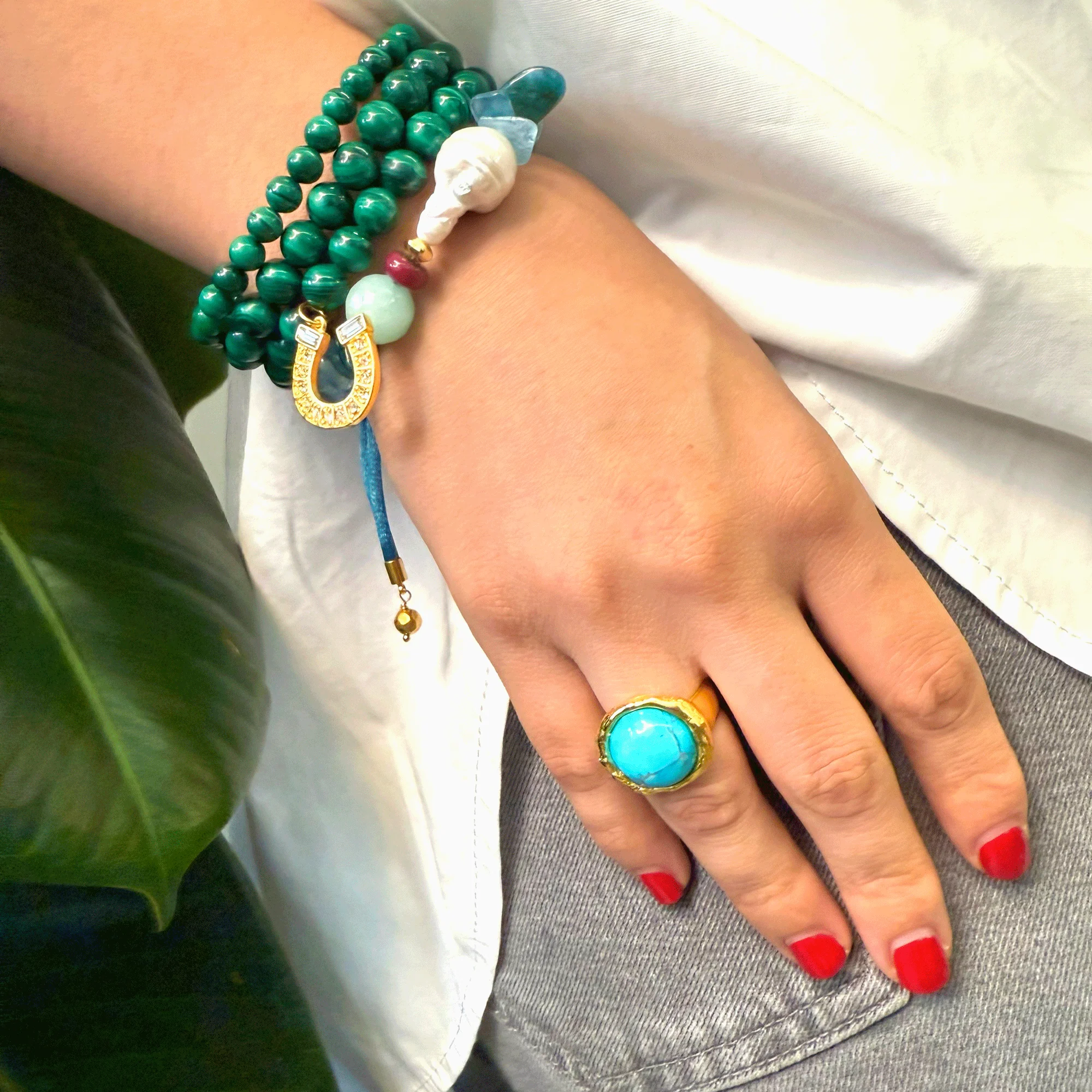 Lucky Horseshoe Bracelet Set - Image 2