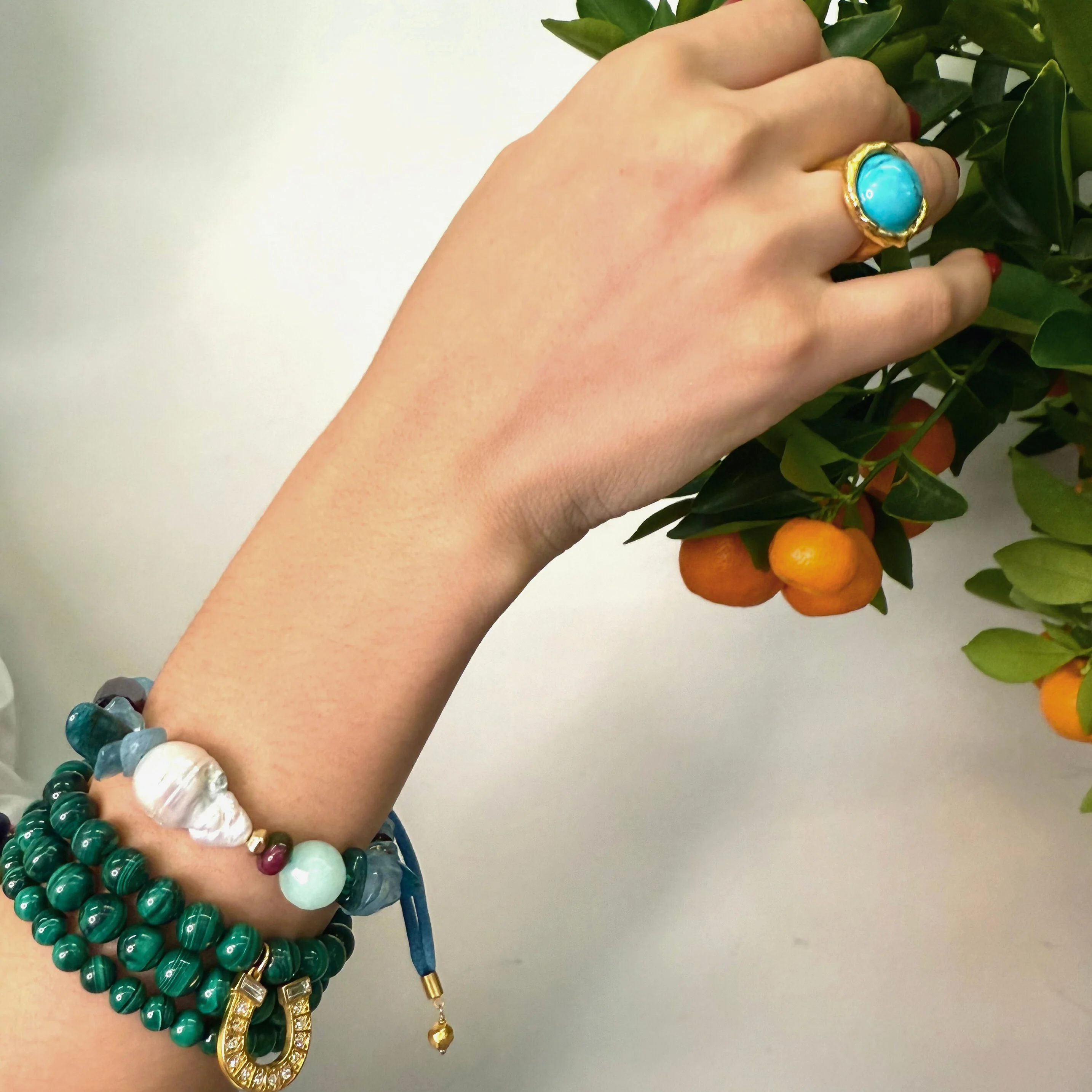 Lucky Horseshoe Bracelet Set - Image 3